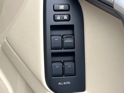 2023 Toyota LAND CRUISER PRADO 缩略图 43