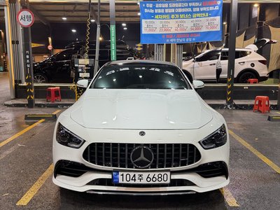 MERCEDES-BENZ GT AMG