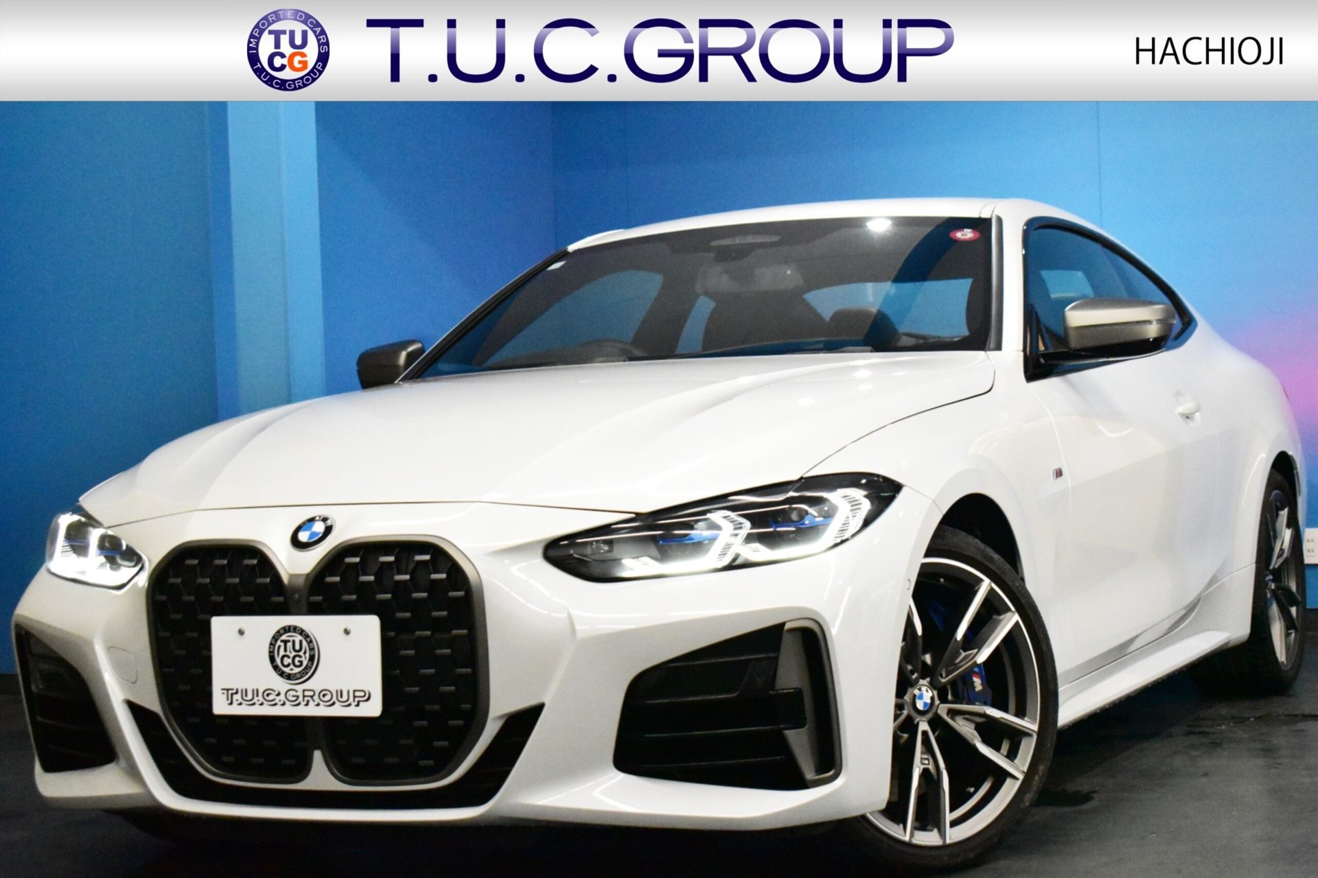 BMW 4 SERIES COUPE - View 1