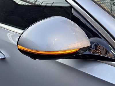 MERCEDES-BENZ E-CLASS - 6