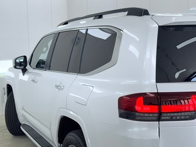 صورة مصغرة 41 لـ 2025 Toyota LAND CRUISER 300