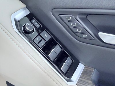 صورة مصغرة 20 لـ 2025 Toyota LAND CRUISER 300