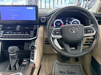 صورة مصغرة 36 لـ 2025 Toyota LAND CRUISER 300