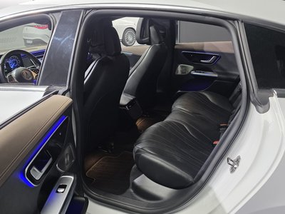 صورة مصغرة 17 لـ 2023 Mercedes-BENZ EQE