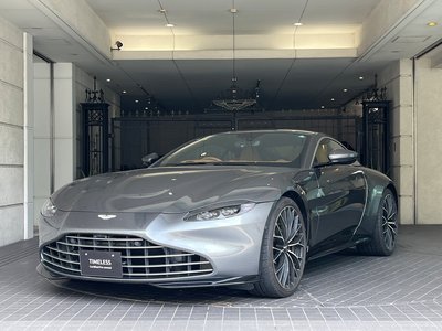 ASTON MARTIN VANTAGE - 7