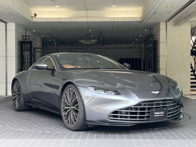 ASTON MARTIN VANTAGE - 1