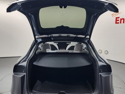 2025 Tesla MODEL Y — миниатюра 31