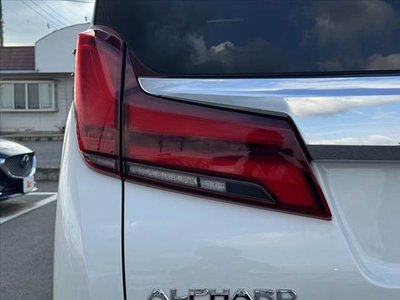 2022 Toyota ALPHARD — миниатюра 35
