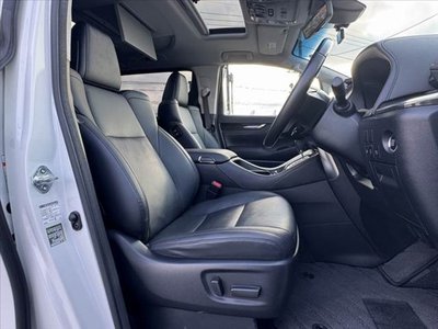 2022 Toyota ALPHARD — миниатюра 16