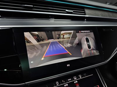 2023 AUDI A8 缩略图 20