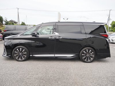 TOYOTA ALPHARD - 8