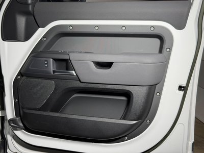 2023 LAND Rover DEFENDER 缩略图 14