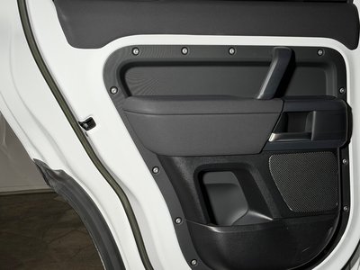 2023 LAND Rover DEFENDER 缩略图 24