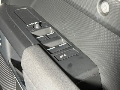 2023 LAND Rover DEFENDER 缩略图 16