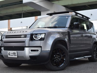 LAND ROVER DEFENDER - 1