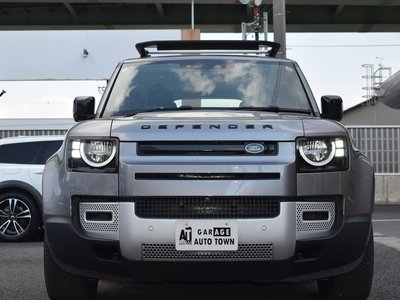 LAND ROVER DEFENDER - 2