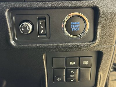 2023 Toyota LAND CRUISER PRADO 缩略图 38