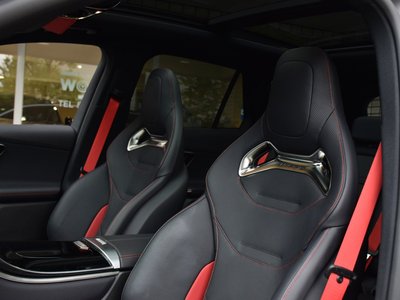 MERCEDES-BENZ GLC AMG - 5