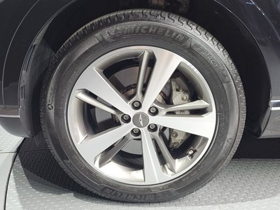 صورة 6 لـ 2022 Genesis GV80