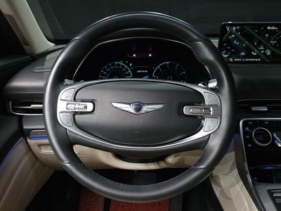 2022 Genesis GV80 — миниатюра 13