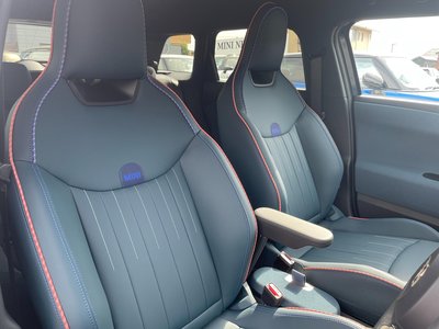 2025 MINI COOPER ACE MAN — миниатюра 12