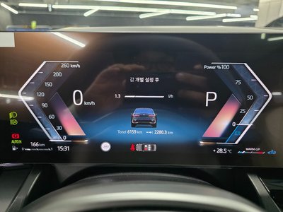 2026 BMW 5 SERIES 照片 8