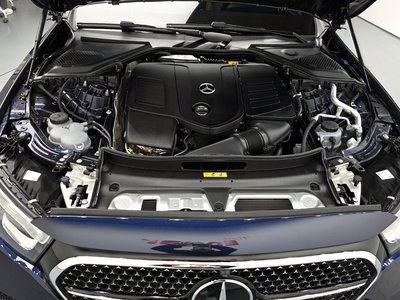 MERCEDES-BENZ E-CLASS - 7