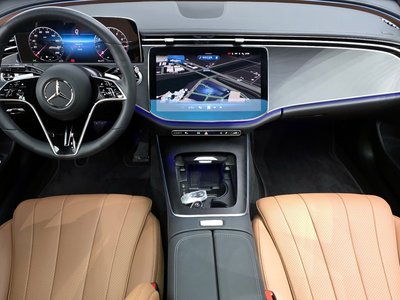 MERCEDES-BENZ E-CLASS - 5