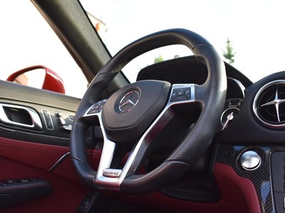 2012 Mercedes-BENZ SL thumbnail 17