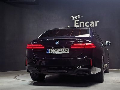 2024 BMW 5 SERIES 照片 4