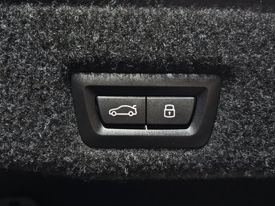 صورة مصغرة 30 لـ 2024 BMW 5 SERIES