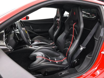 FERRARI 458 ITALIA - 4