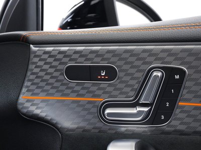 صورة مصغرة 44 لـ 2023 Mercedes-BENZ A-CLASS AMG