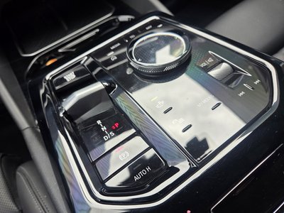 2024 BMW 5 SERIES 缩略图 12