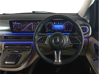2025 Mercedes-BENZ V-CLASS 缩略图 17