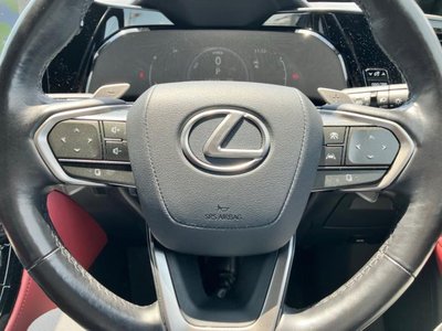 2024 Lexus NX — миниатюра 15