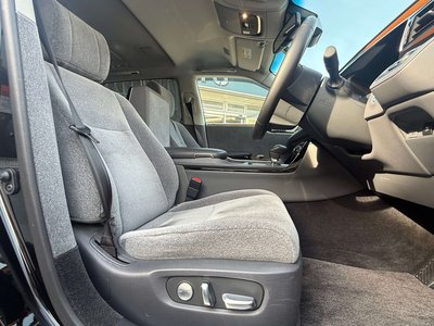 TOYOTA CENTURY - 4
