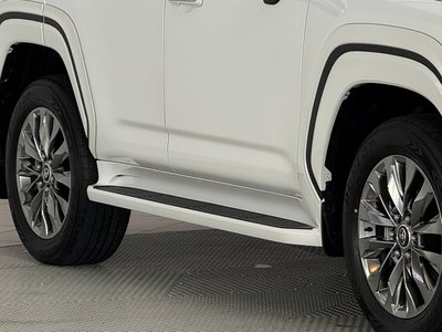 صورة مصغرة 17 لـ 2026 Toyota LAND CRUISER 300
