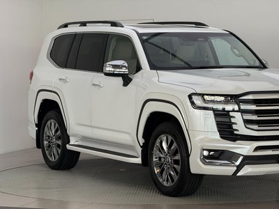 صورة مصغرة 39 لـ 2026 Toyota LAND CRUISER 300