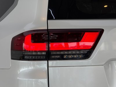 صورة مصغرة 33 لـ 2026 Toyota LAND CRUISER 300