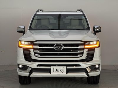 صورة مصغرة 12 لـ 2026 Toyota LAND CRUISER 300