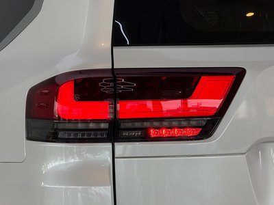 صورة مصغرة 35 لـ 2026 Toyota LAND CRUISER 300