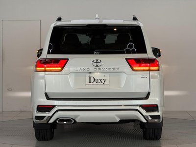 صورة مصغرة 13 لـ 2026 Toyota LAND CRUISER 300