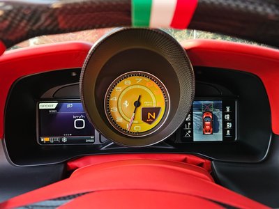 FERRARI F8 SPIDER - 8