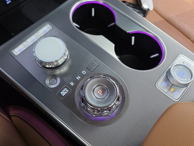 2024 Genesis GV80 — миниатюра 12