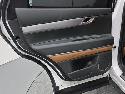 2024 Genesis GV80 — миниатюра 15
