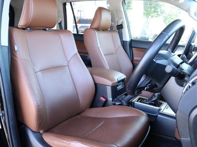 2021 Toyota LAND CRUISER PRADO — фото 8