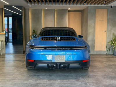 PORSCHE 911 - 10