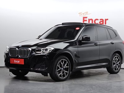 2022 BMW X3 photo 1