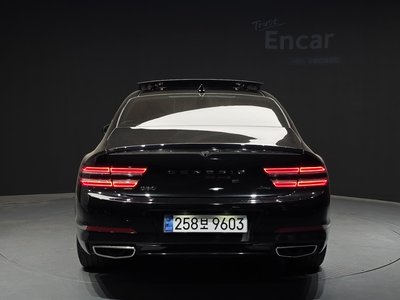 GENESIS G80 (RG3) - 3